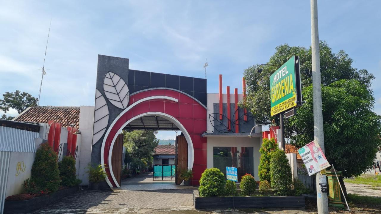 Oyo 90831 Hotel Gardenia Prambanan Solo Exteriör bild